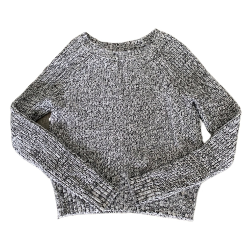 5/$25 American Eagle Women's Cable Knit Sweater